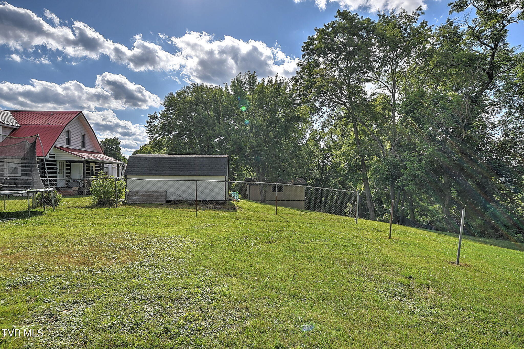 2424 Overlook Road Kingsport, TN 37664 - Photo 32 of 33 32-web-or-mls-2424 Overlook MC-33