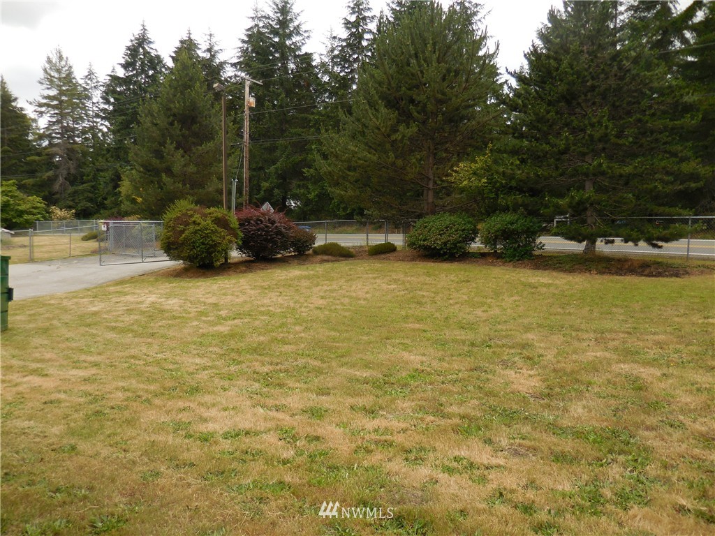 1612 Southwest Old Clifton Road Port Orchard, WA 98367 - Photo 13 of 25 Gallery Image 13
