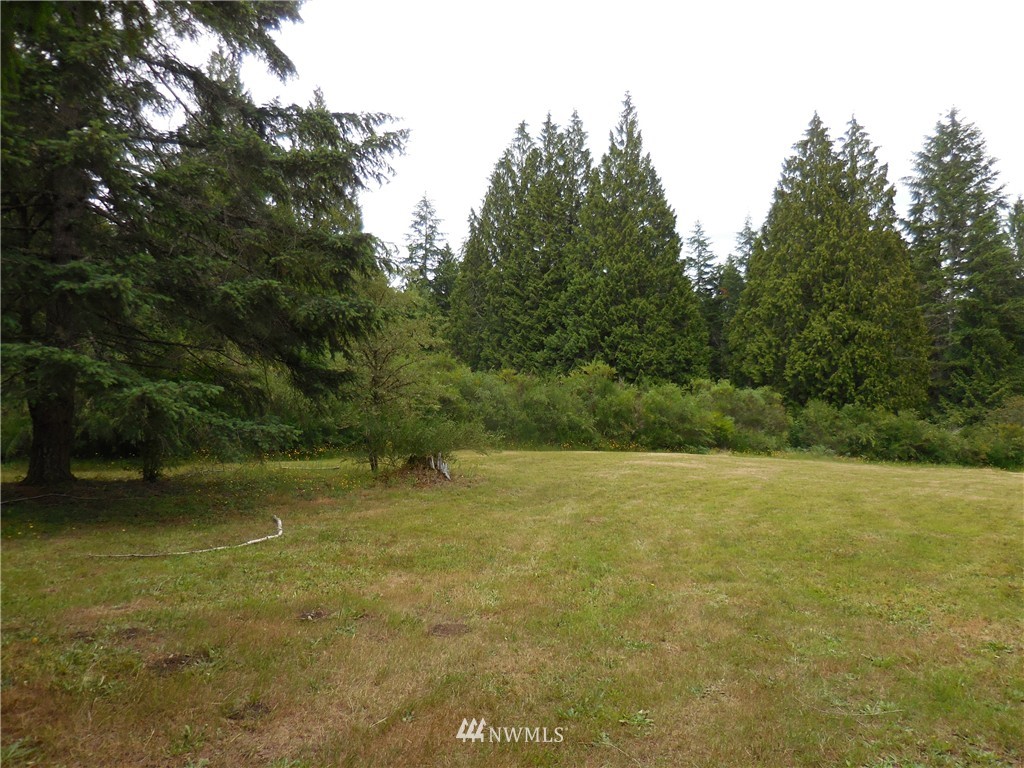 1612 Southwest Old Clifton Road Port Orchard, WA 98367 - Photo 17 of 25 Gallery Image 17
