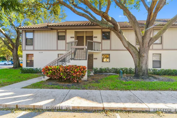 $2,500 | 3129 Millwood Terrace, Unit M137, Boca Raton, FL 33431