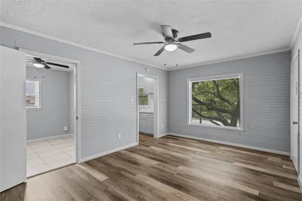 $950 | 2324 Cedar Drive, Unit 3, La Marque, TX 77568