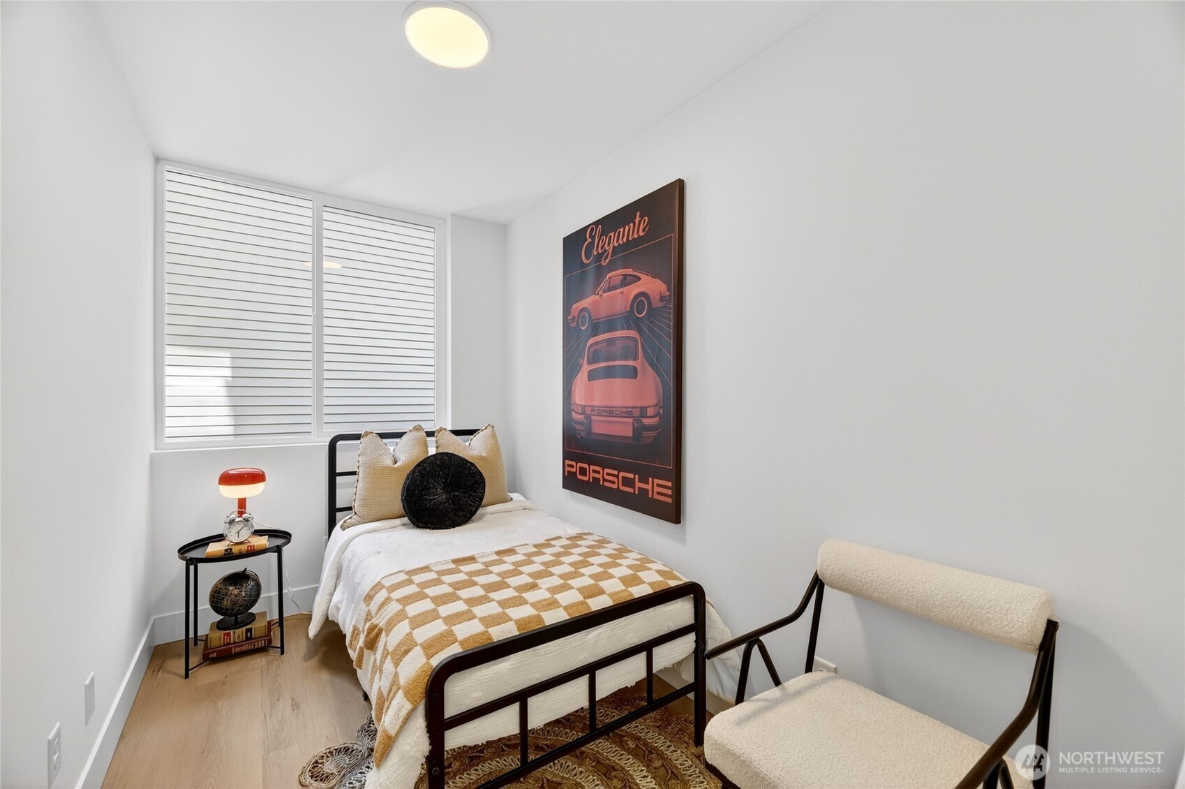 6318 41st Avenue Southwest, Unit D Seattle, WA 98136 - Photo 10 of 32