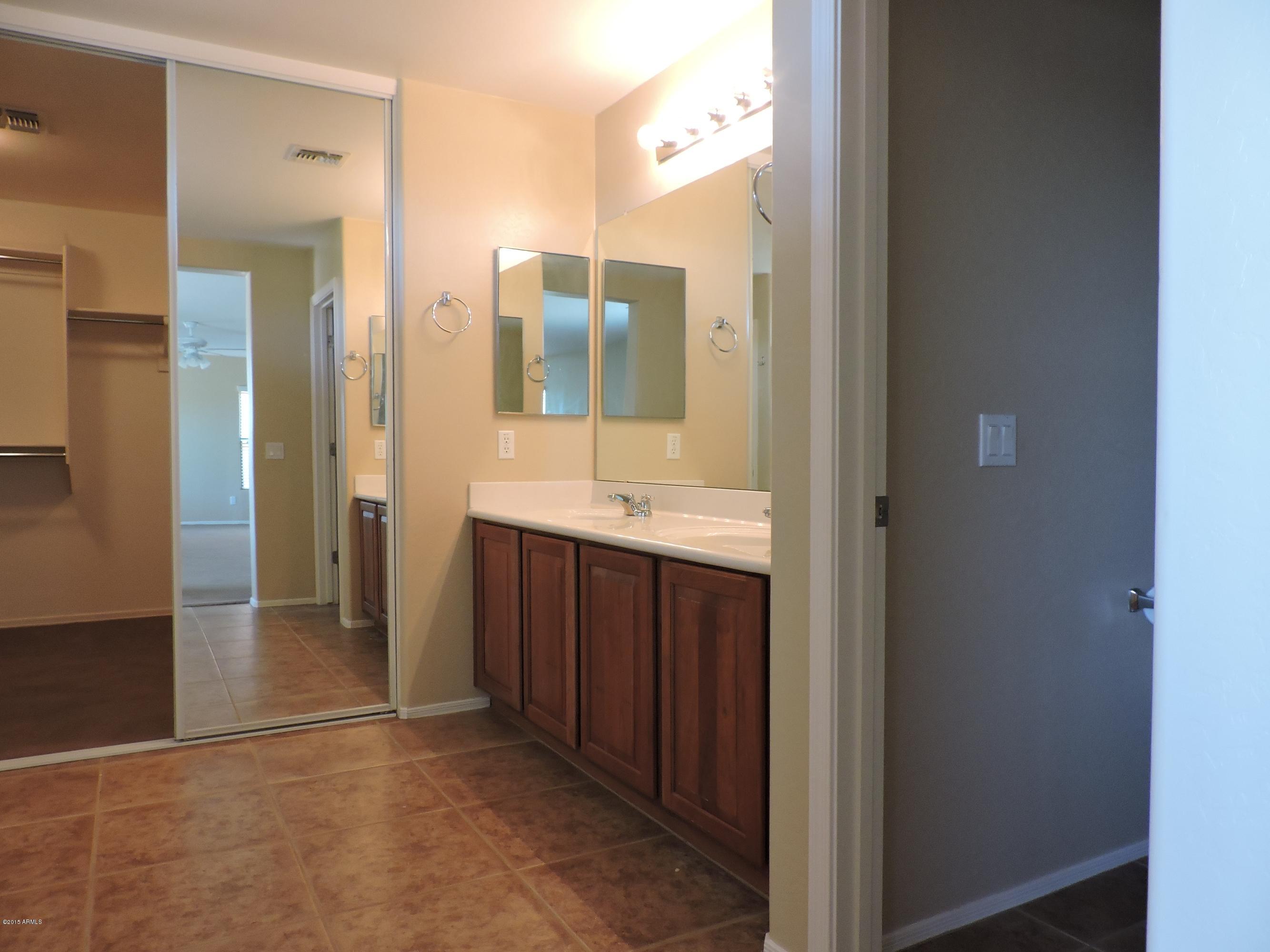 43673 West Cowpath Road Maricopa, AZ 85138 - Photo 27 of 33 43673 W Cowpath 028