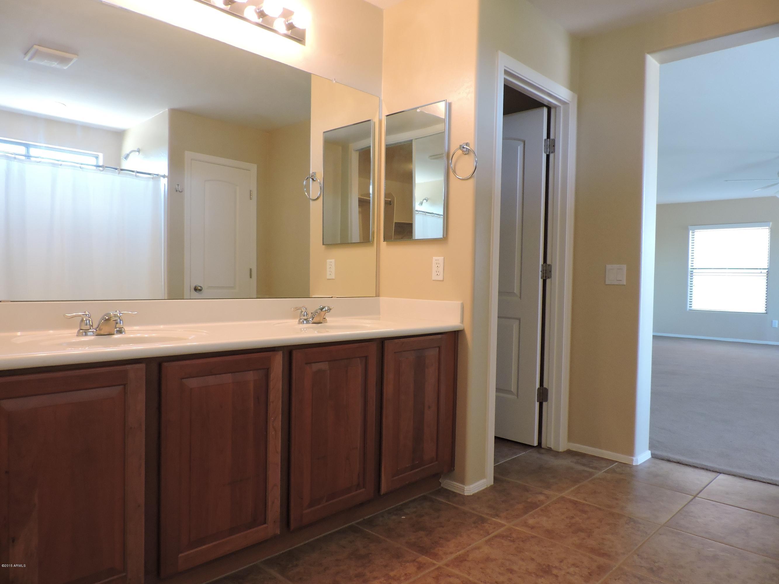 43673 West Cowpath Road Maricopa, AZ 85138 - Photo 29 of 33 43673 W Cowpath 030