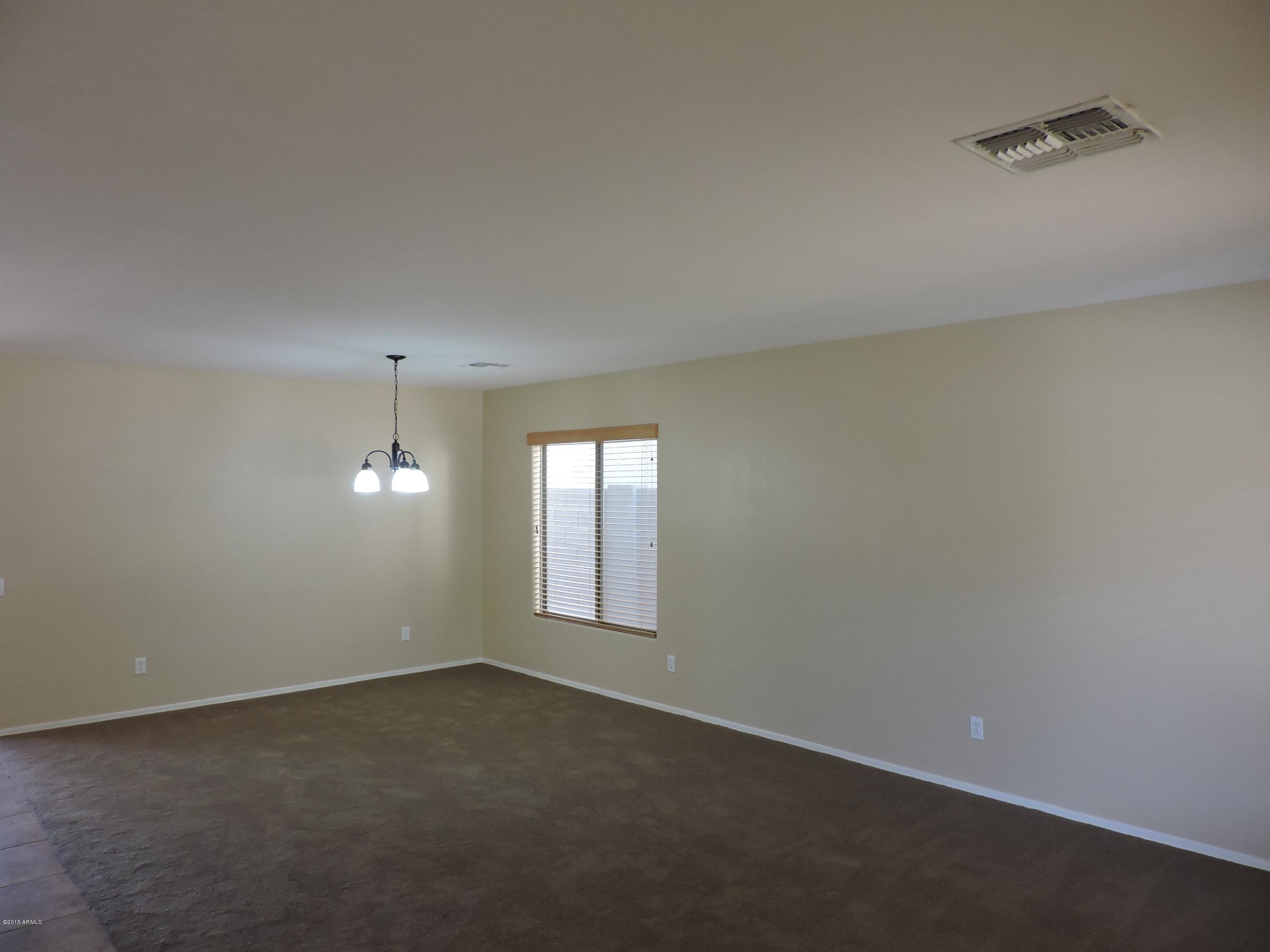 43673 West Cowpath Road Maricopa, AZ 85138 - Photo 3 of 33 43673 W Cowpath 003