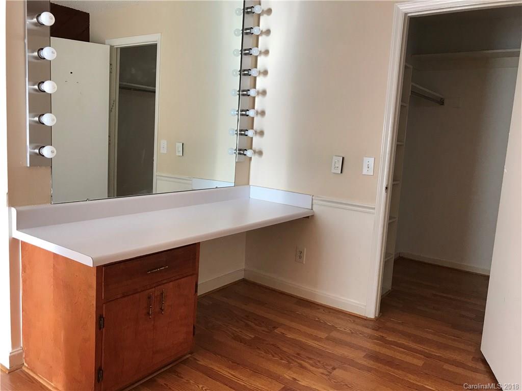 10957 Harrowfield Road Charlotte, NC 28226 - Photo 14 of 20 Gallery Image 14