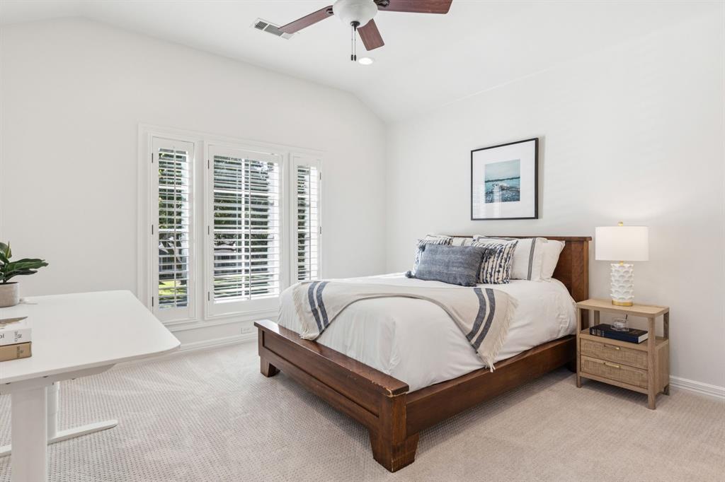7423 Marquette Street Dallas, TX 75225 - Photo 20 of 31 One more upstairs bedroom with private bath.