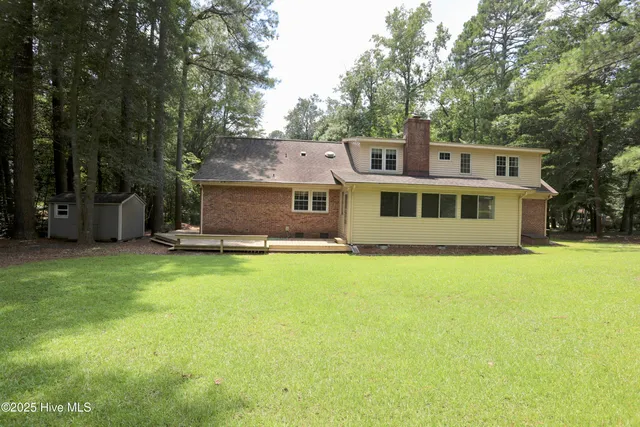 $2,250 | 202 Haldane Drive, Southern Pines, NC 28387