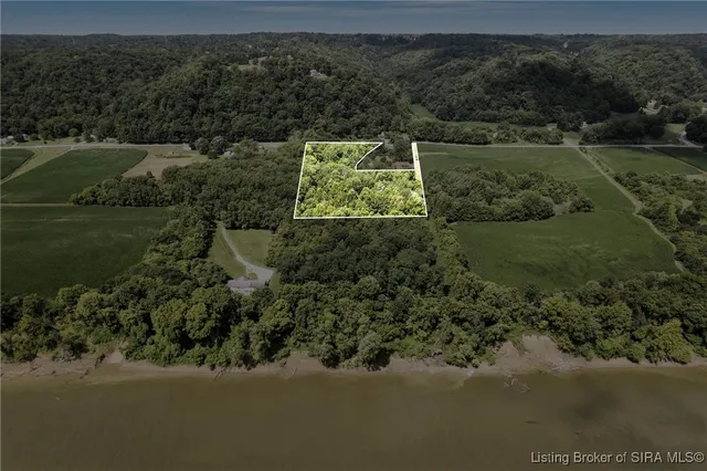 $140,000 | 5020 Old Highway 111 Southeast, Elizabeth, IN 47117