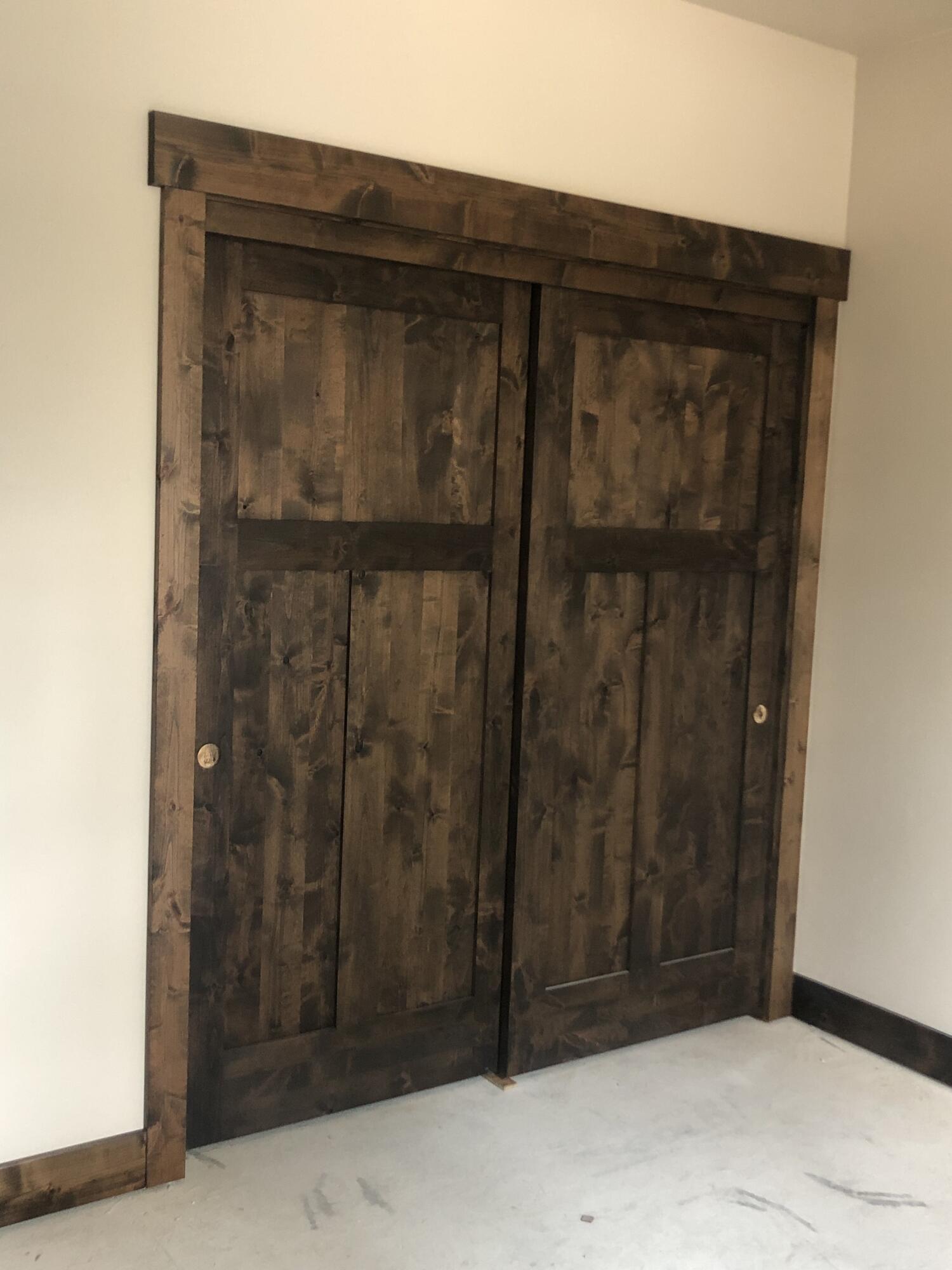 17081 Indio Road Bend, OR 97707 - Photo 10 of 14 Knotty Alder trim and solid core doors throughout.