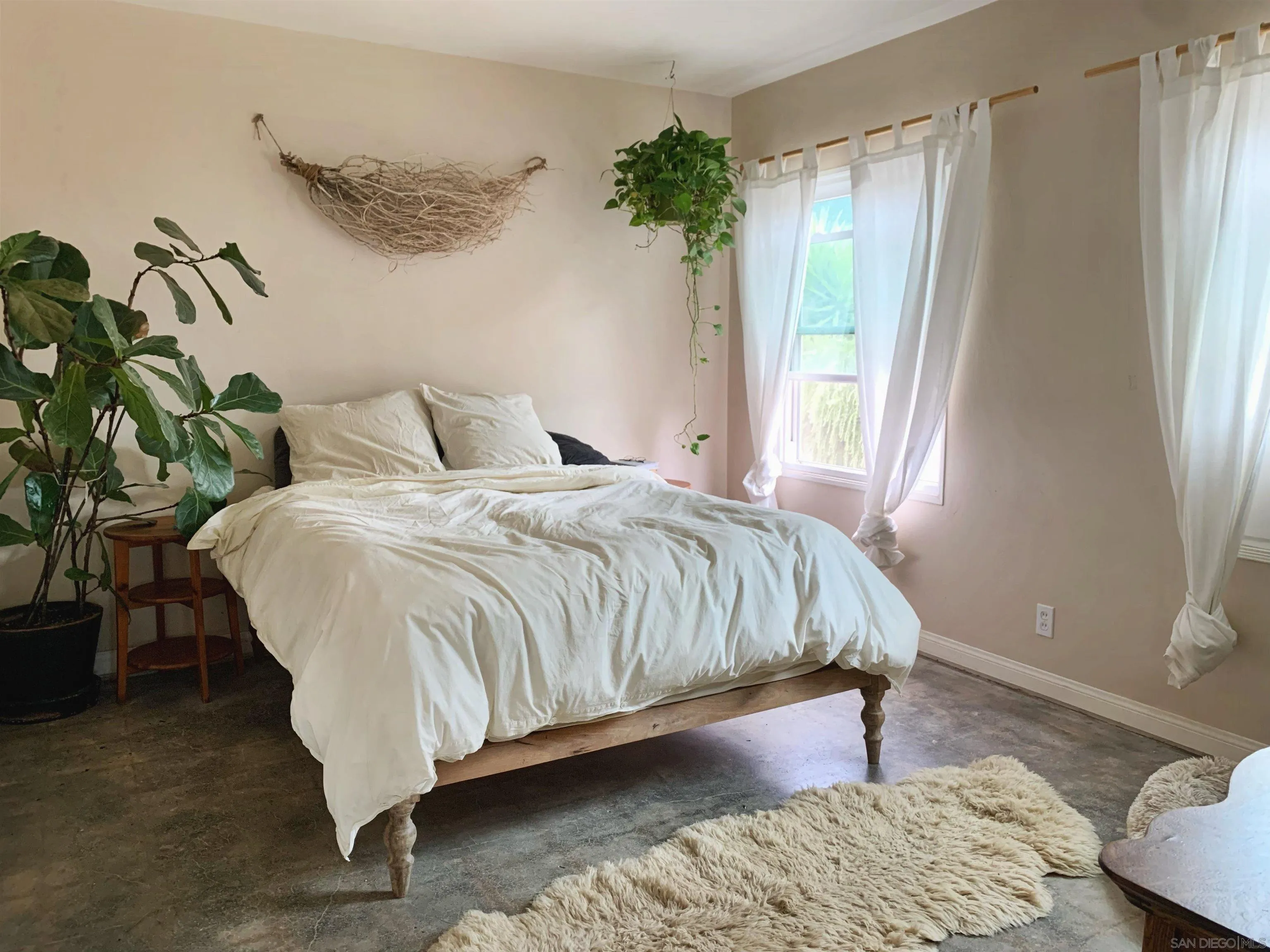 641 West Elder Street Fallbrook, CA 92028 - Photo 12 of 25 Gallery Image 12