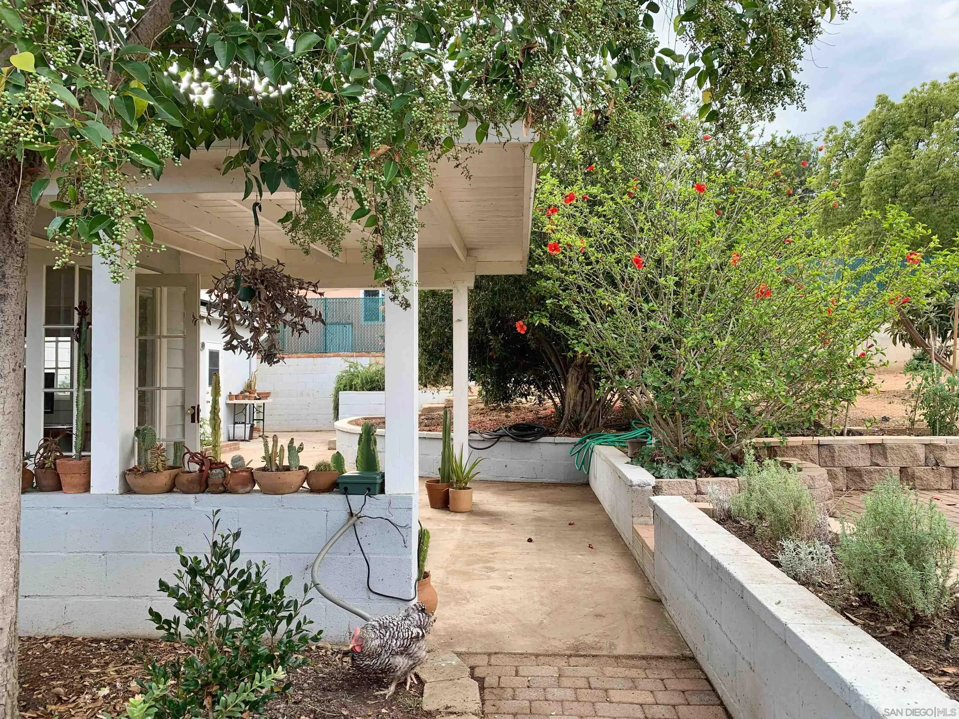641 West Elder Street Fallbrook, CA 92028 - Photo 17 of 25 Gallery Image 17