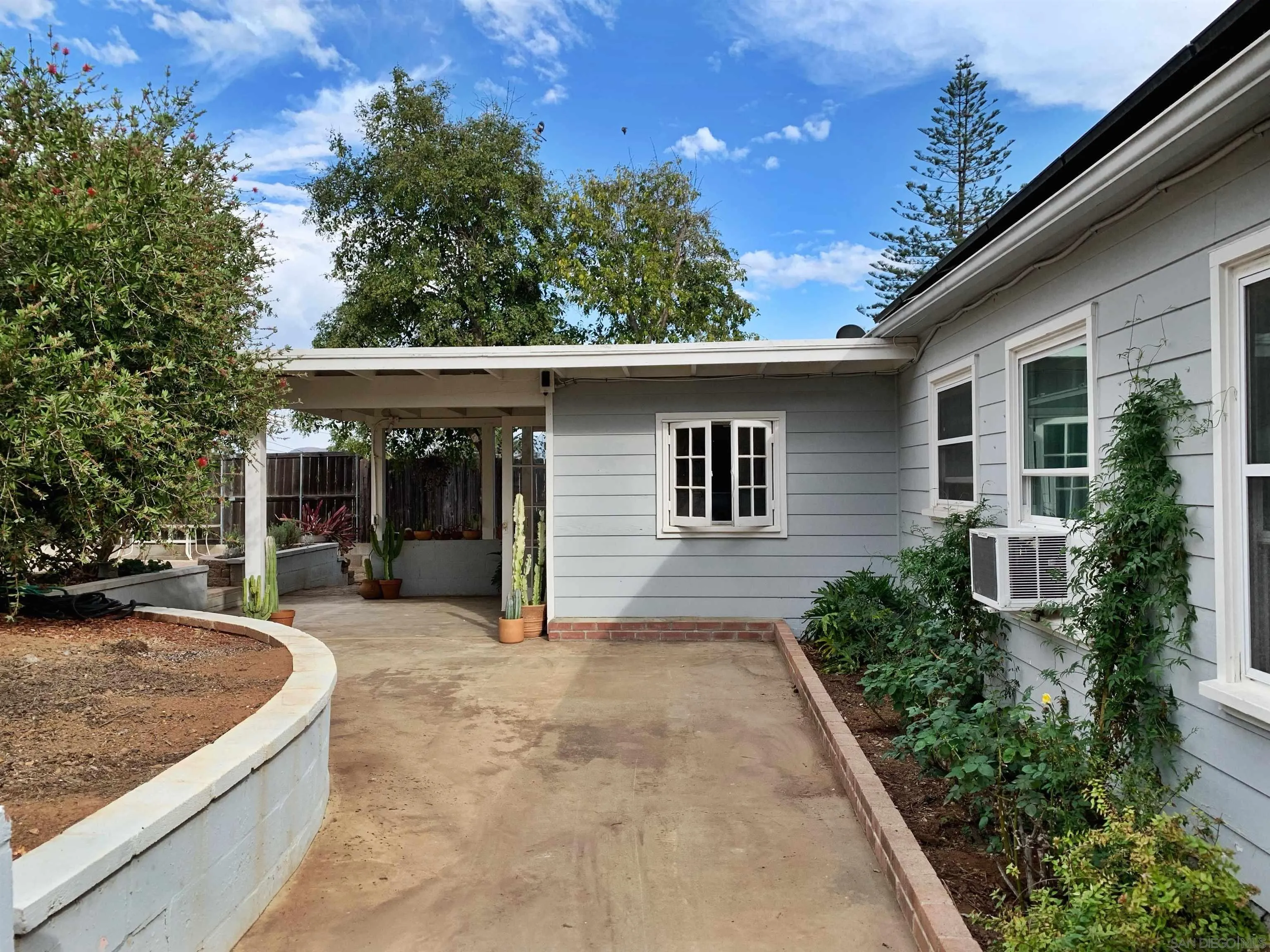 641 West Elder Street Fallbrook, CA 92028 - Photo 20 of 25 Gallery Image 20