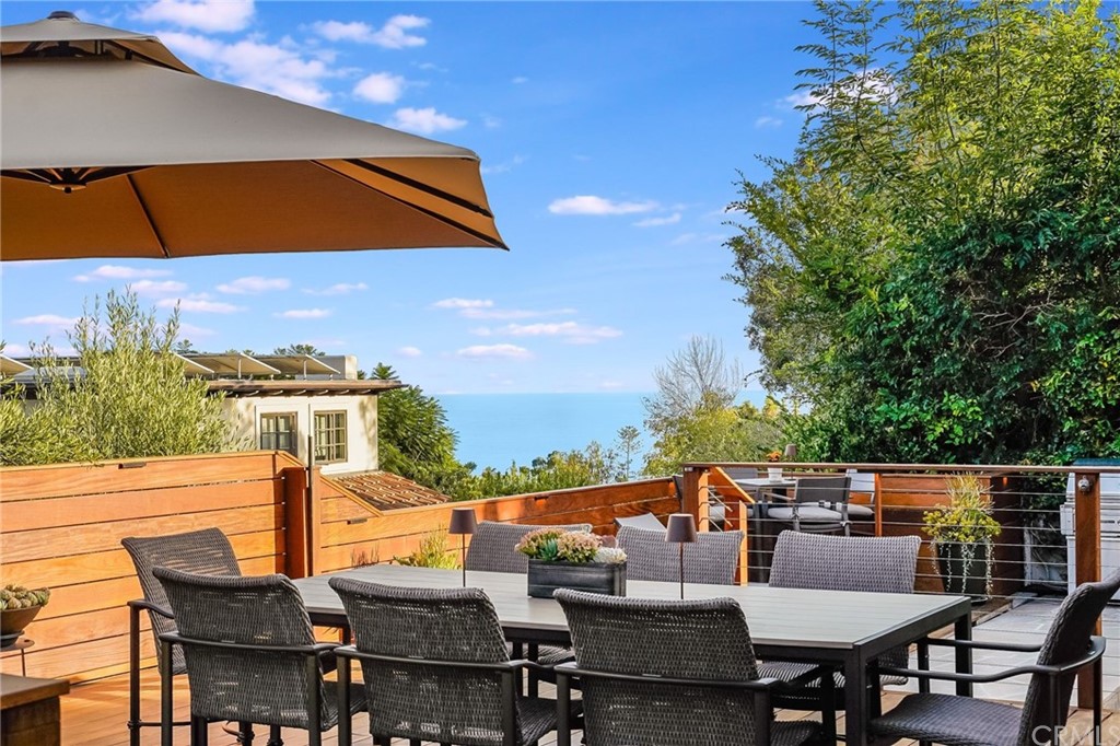 1336 Terrace Way Laguna Beach, CA 92651 - Photo 2 of 33