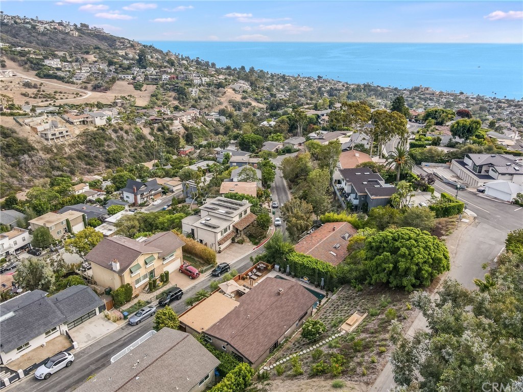 1336 Terrace Way Laguna Beach, CA 92651 - Photo 30 of 33