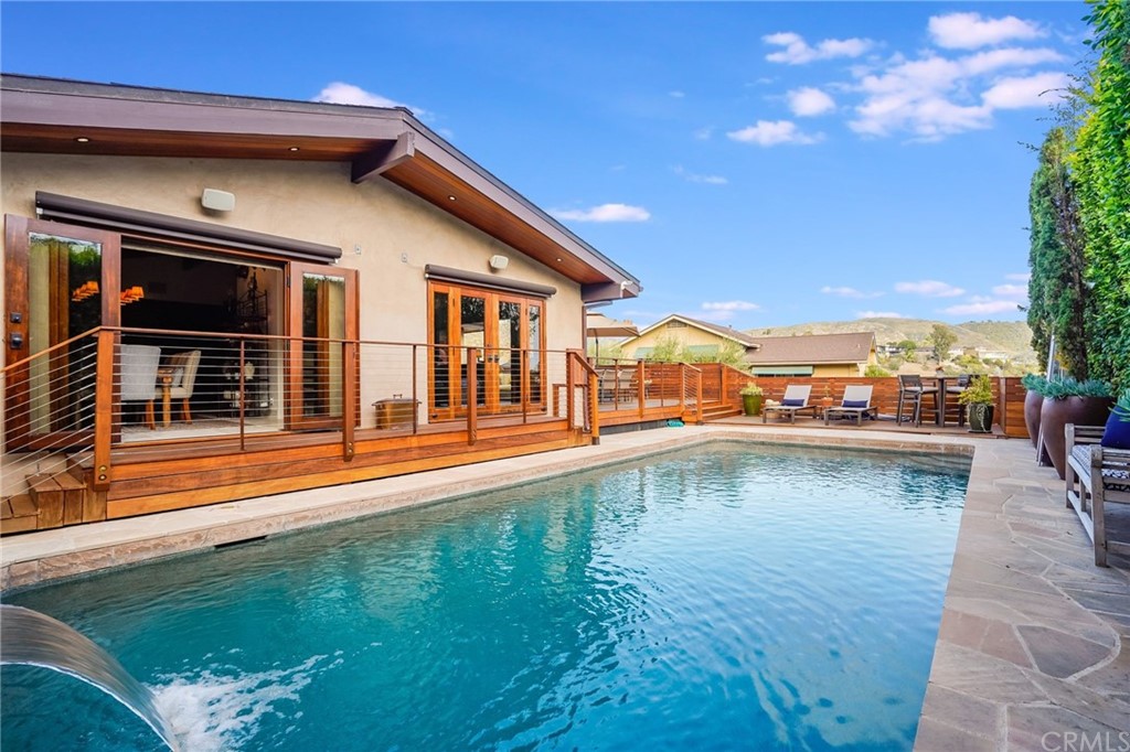 1336 Terrace Way Laguna Beach, CA 92651 - Photo 4 of 33