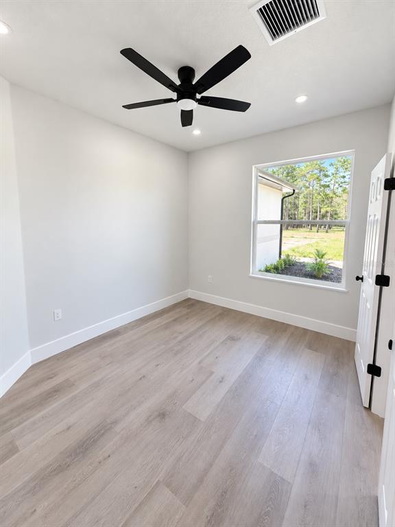 12184 Southwest 64th Street Road Ocala, FL 34481 - Photo 15 of 32 Gallery Image 15