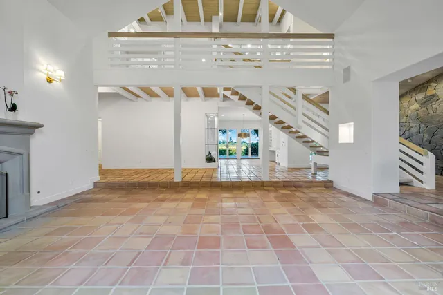 a view of an entrance