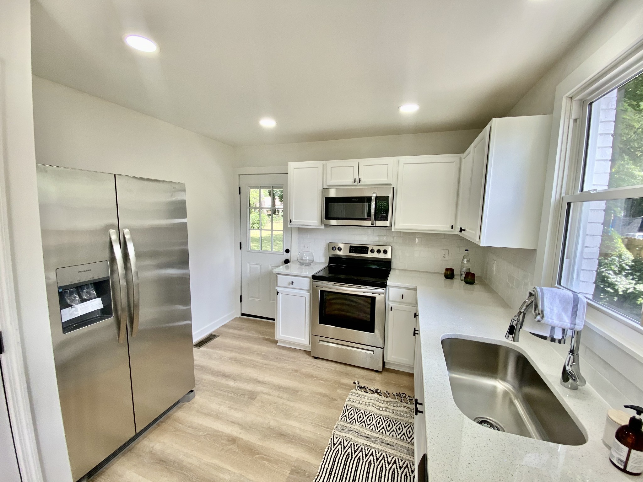 128 Stirton Road Nashville, TN 37210 - Photo 7 of 40 Gallery Image 7