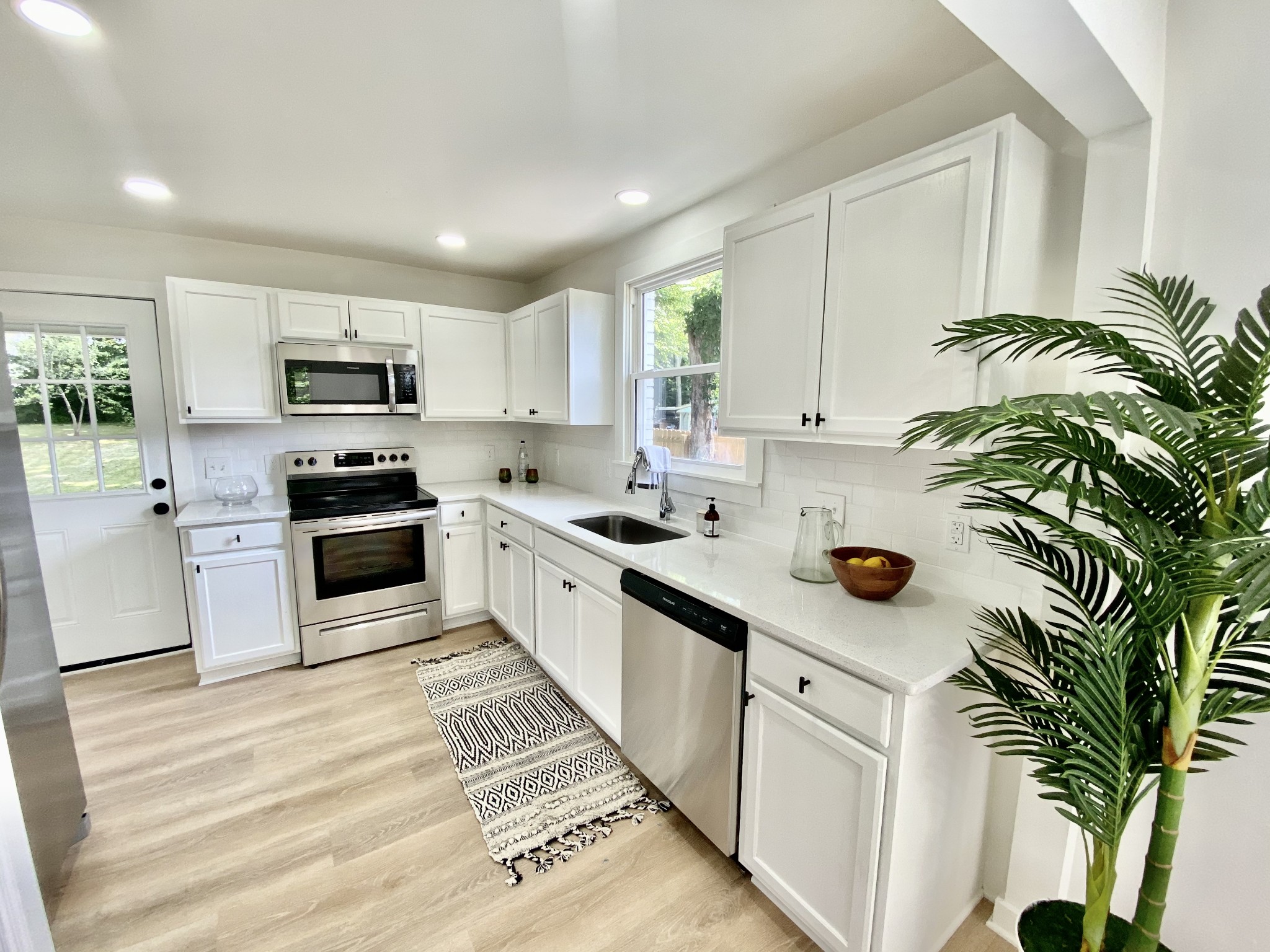 128 Stirton Road Nashville, TN 37210 - Photo 8 of 40 Gallery Image 8