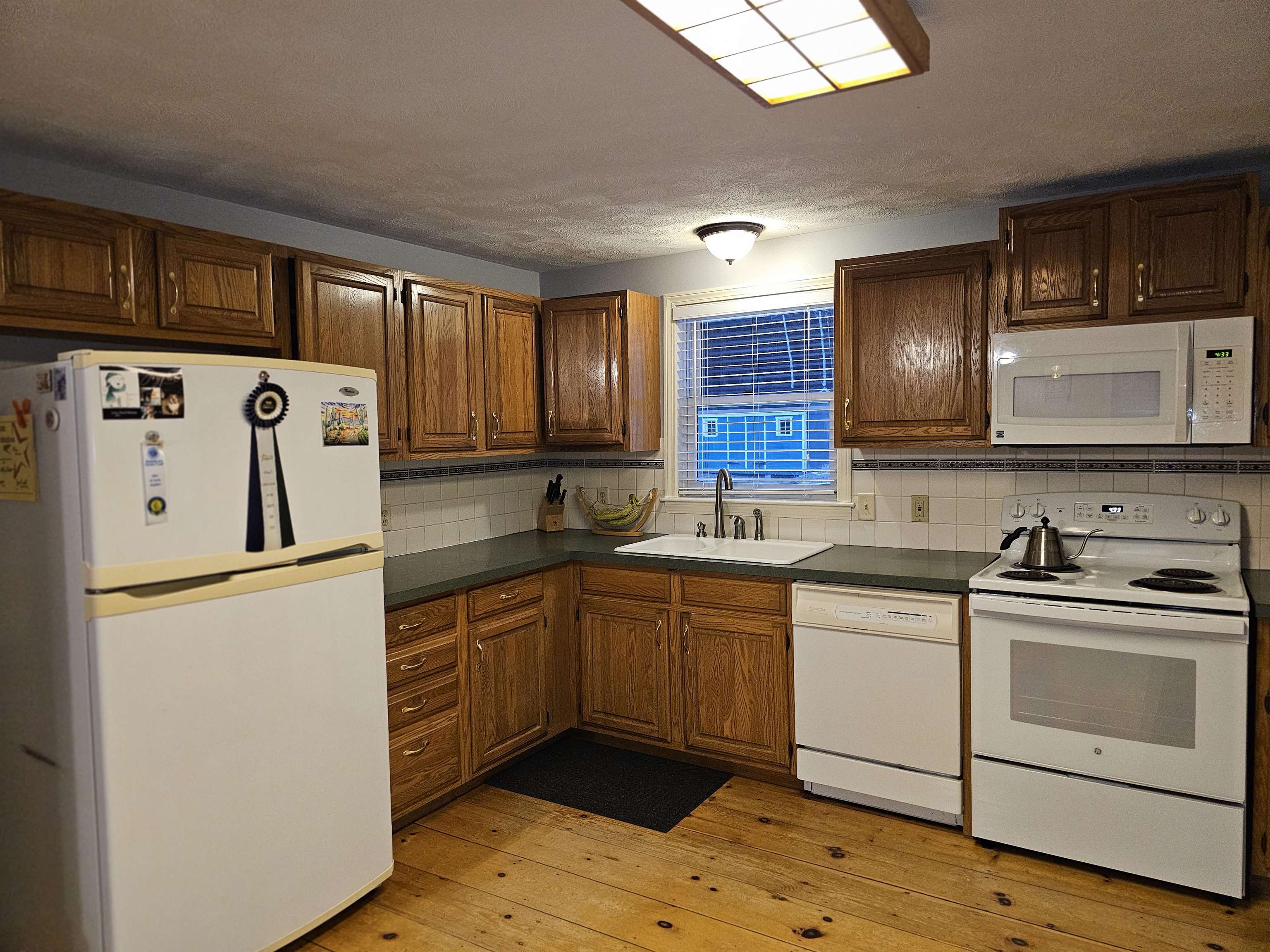 14 Groton Road Barnstead, NH 03225 - Photo 4 of 18 Gallery Image 4