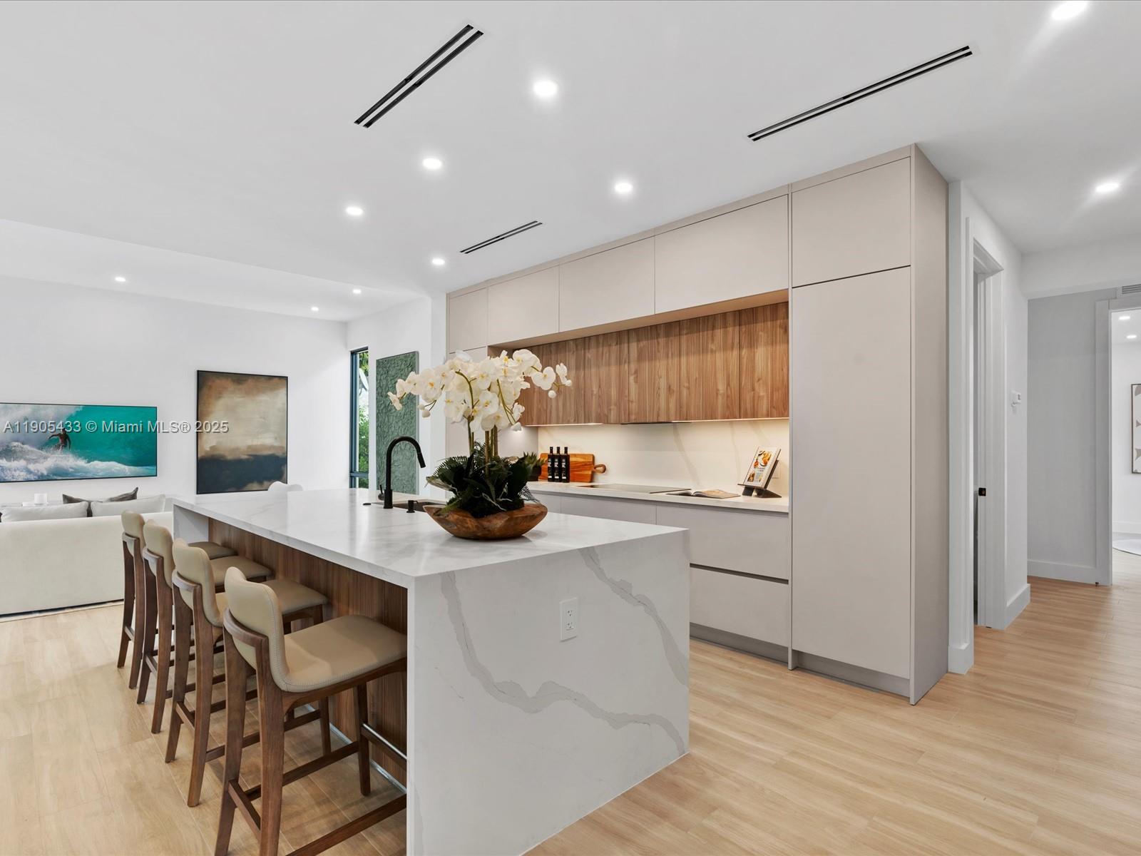 1259 Southwest 20th Street Miami, FL 33145 - Photo 23 of 61