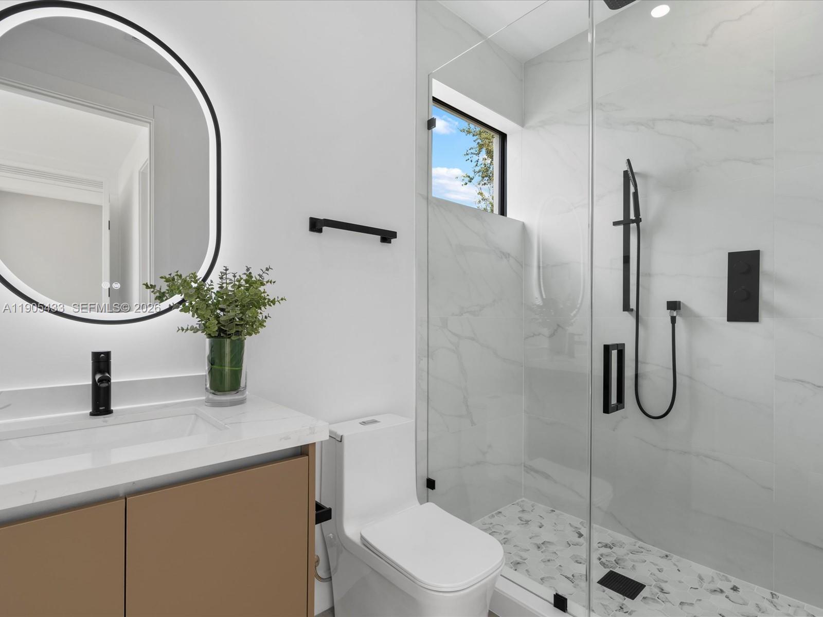 1259 Southwest 20th Street Miami, FL 33145 - Photo 57 of 59 Suite Bed Bath (Bath #2)