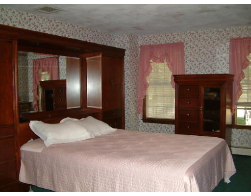 15 Pheasanthill Road Norfolk, MA 02056 - Photo 11 of 21 Gallery Image 11