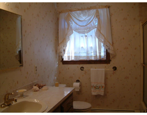 15 Pheasanthill Road Norfolk, MA 02056 - Photo 17 of 21 Gallery Image 17