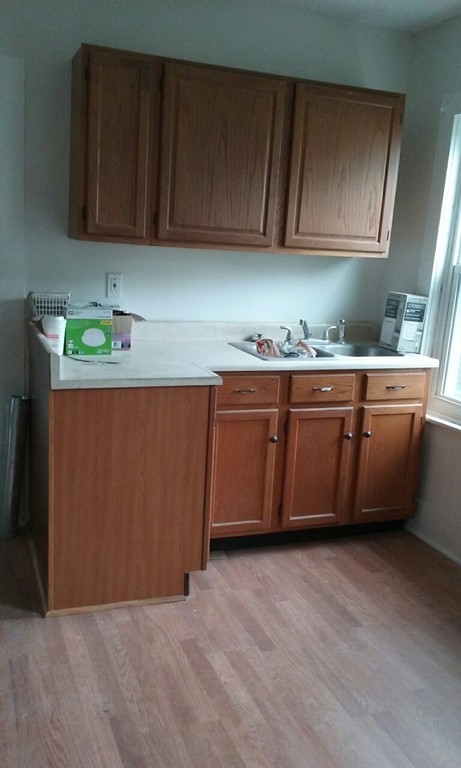 11 Myrtle Street Clinton, MA 01510 - Photo 2 of 9 Gallery Image 2
