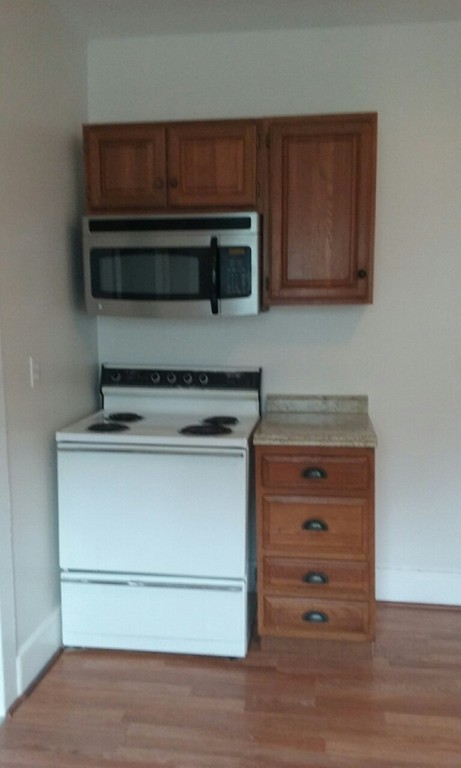 11 Myrtle Street Clinton, MA 01510 - Photo 7 of 9 Gallery Image 7