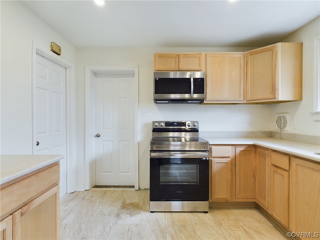 8709 Lonepine Road Henrico, VA 23294 - Photo 12 of 32 Gallery Image 12