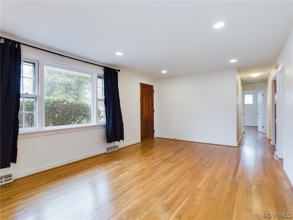 8709 Lonepine Road Henrico, VA 23294 - Photo 7 of 32 Gallery Image 7