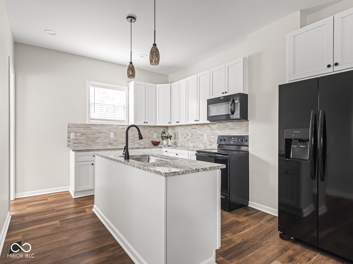 3254 Ruckle Street Indianapolis, IN 46205 - Photo 12 of 35