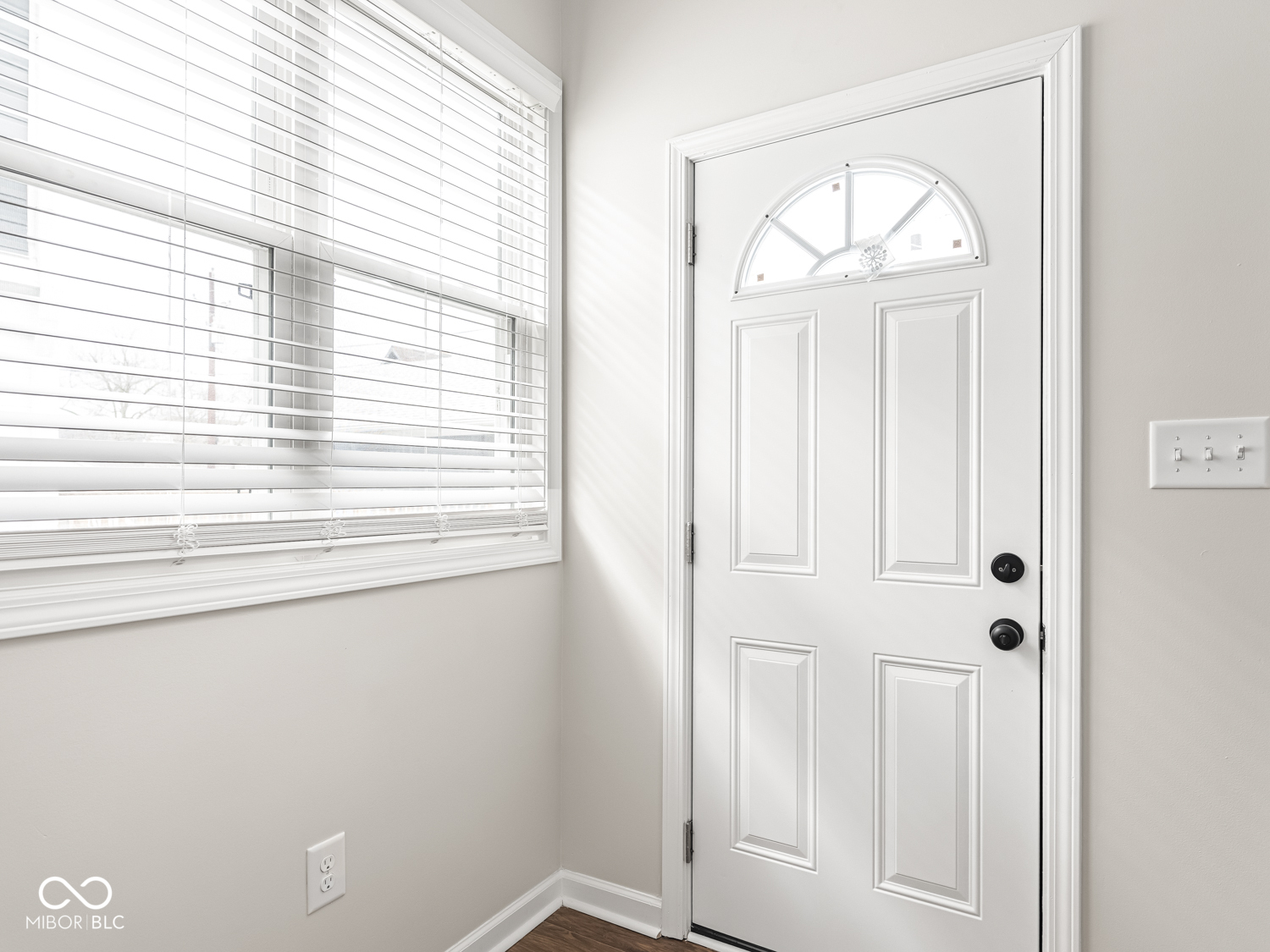 3254 Ruckle Street Indianapolis, IN 46205 - Photo 16 of 35