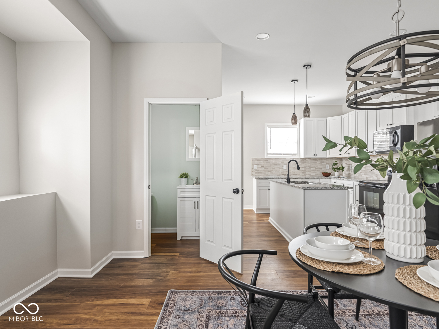 3254 Ruckle Street Indianapolis, IN 46205 - Photo 10 of 35