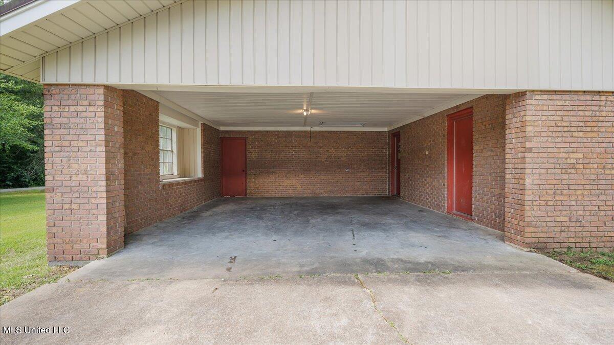 3222 Stage Road Morton, MS 39117 - Photo 3 of 25 21-DSC05318