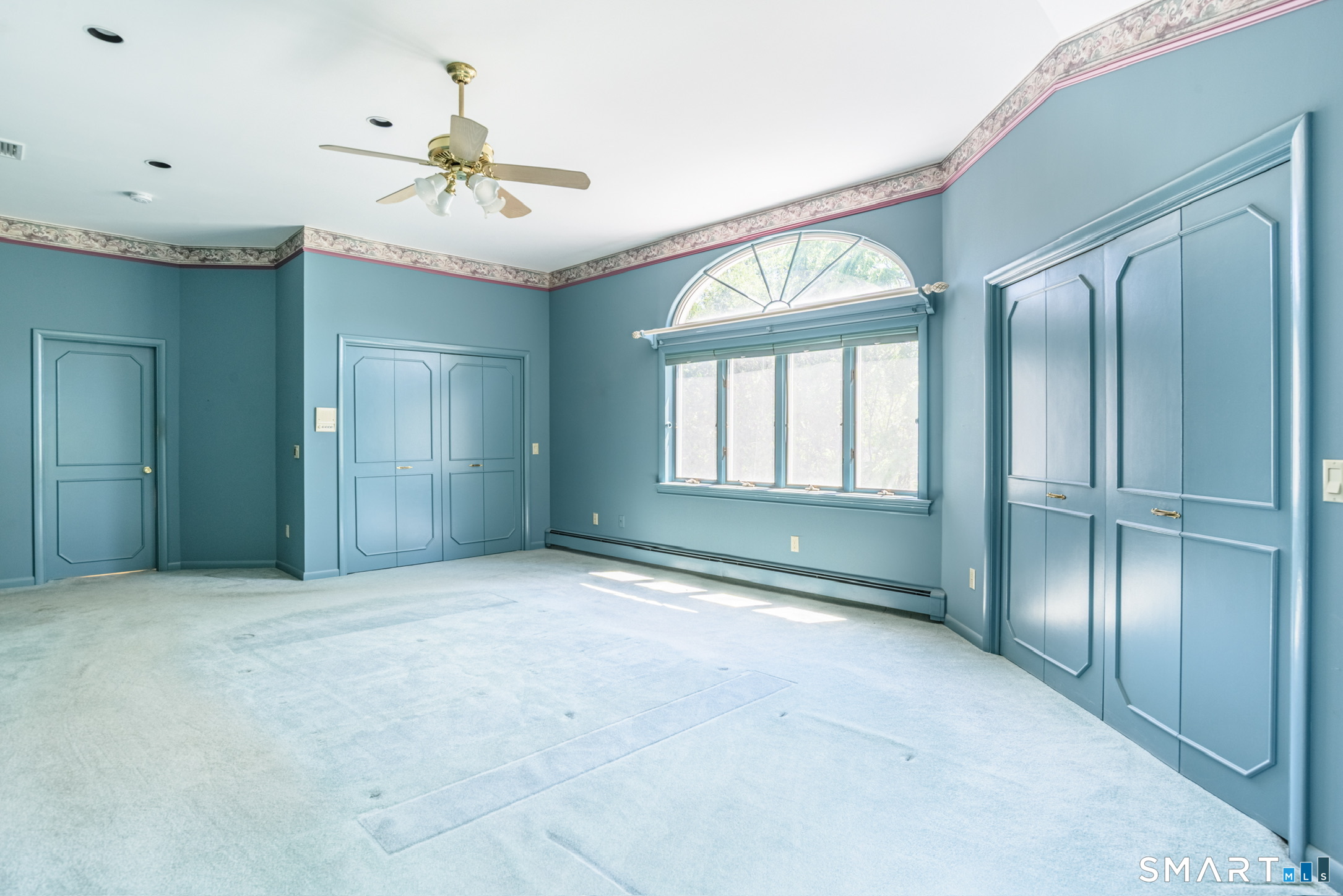 142 Williams Road Trumbull, CT 06611 - Photo 19 of 40