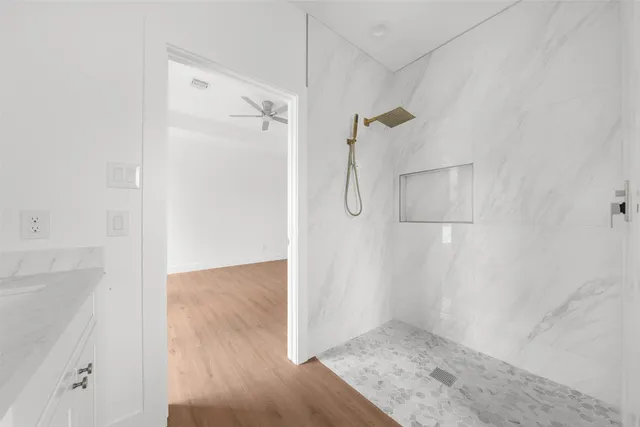 a view of an empty walk in closet