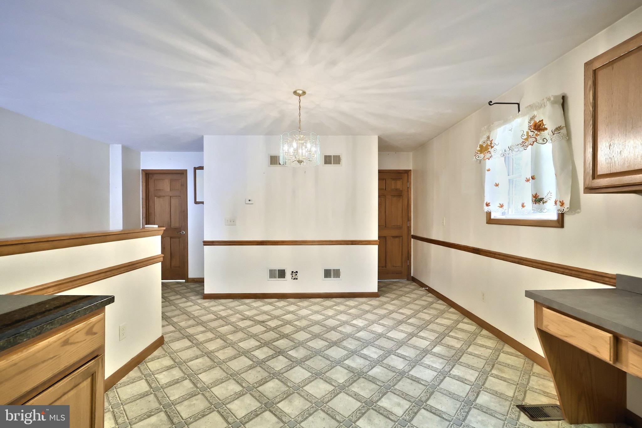 200 Slate Rock Road Biglerville, PA 17307 - Photo 8 of 43