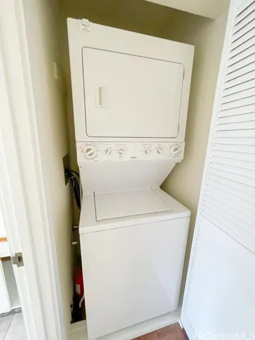 $5,000 | 123 Maunalua Avenue, Unit 18, Honolulu, HI 96821