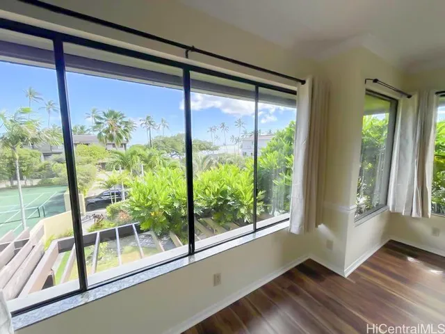 $5,000 | 123 Maunalua Avenue, Unit 18, Honolulu, HI 96821