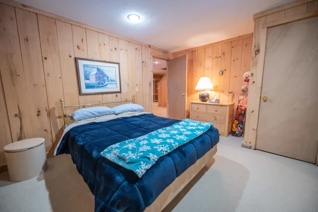 $575,000 | 12 Colonial Ridge Road, West Dover, VT 05356