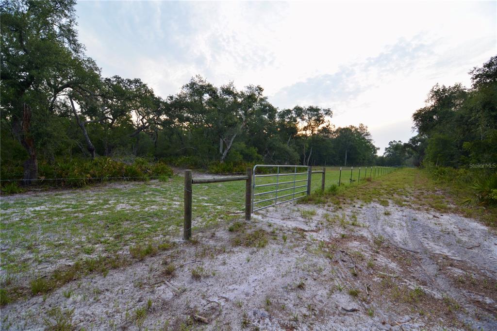 2669 Northwest Suwannee Valley Road White Springs, FL 32096 - Photo 7 of 66 a view of a park