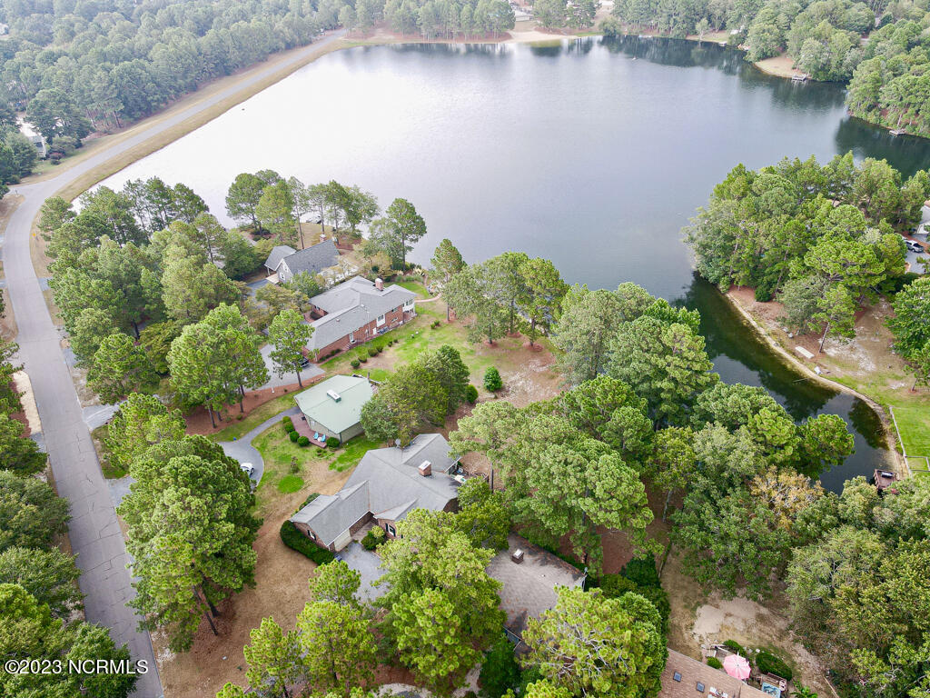 102 Firetree Lane West End, NC 27376 - Photo 6 of 32 102 Firetree-LR-JFP-4