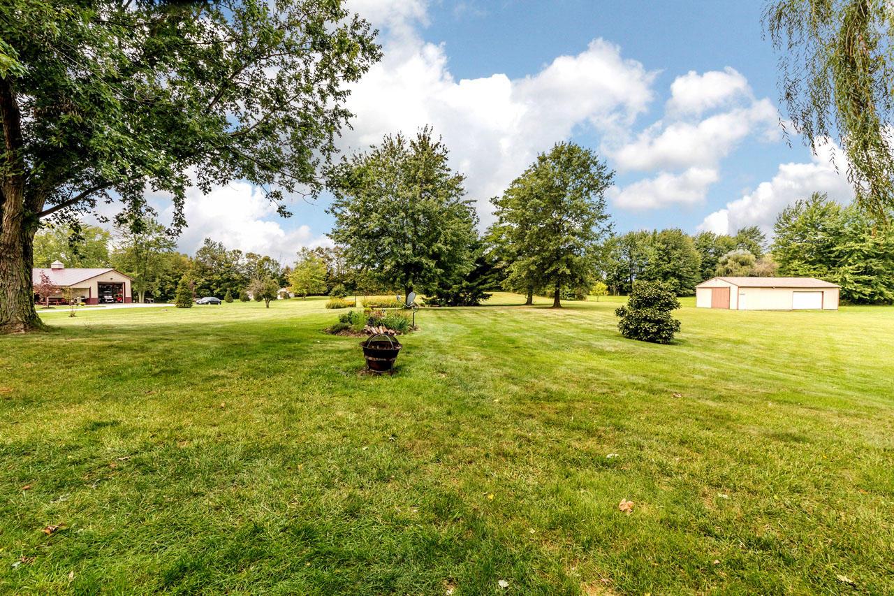 3662 Hazelton-Etna Road Southwest Pataskala, OH 43062 - Photo 4 of 36
