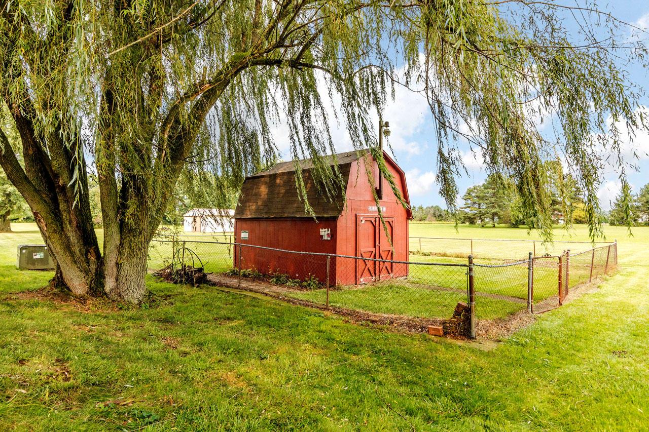 3662 Hazelton-Etna Road Southwest Pataskala, OH 43062 - Photo 5 of 36