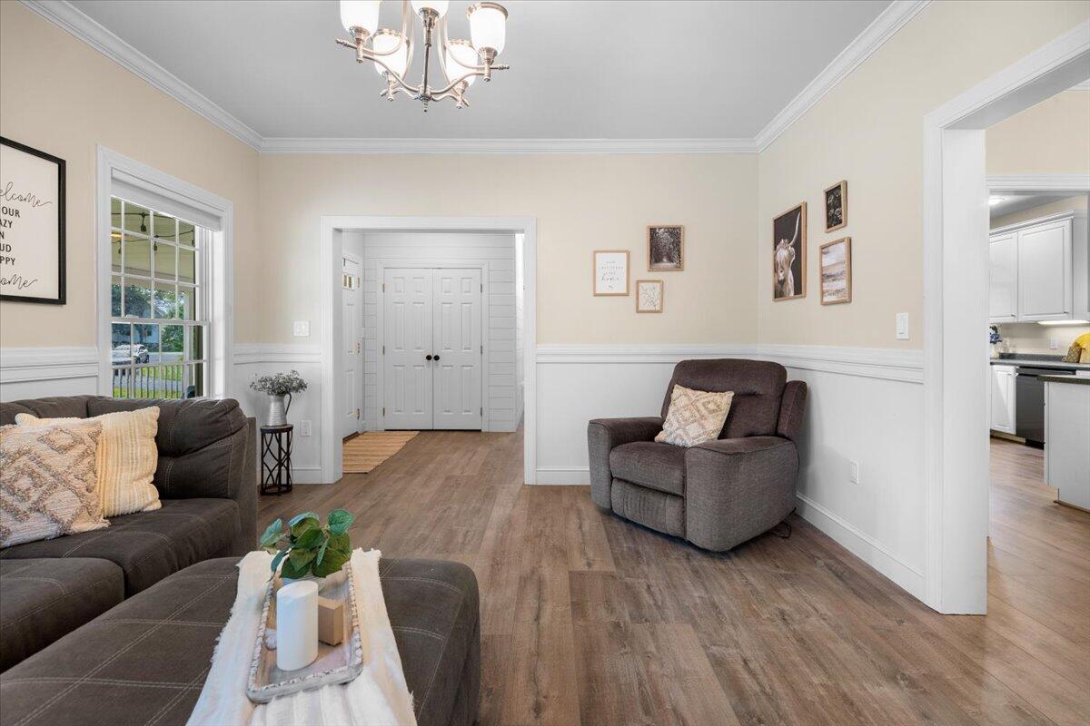 434 Porter Hill Road Farmington, ME 04938 - Photo 9 of 58 Family Room 2