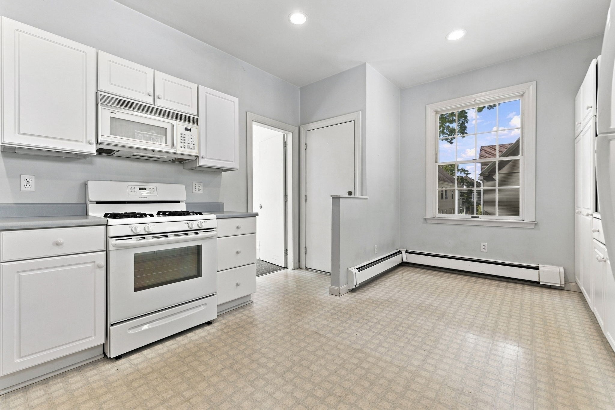 16 Usher Road Medford, MA 02155 - Photo 13 of 28 Gallery Image 13