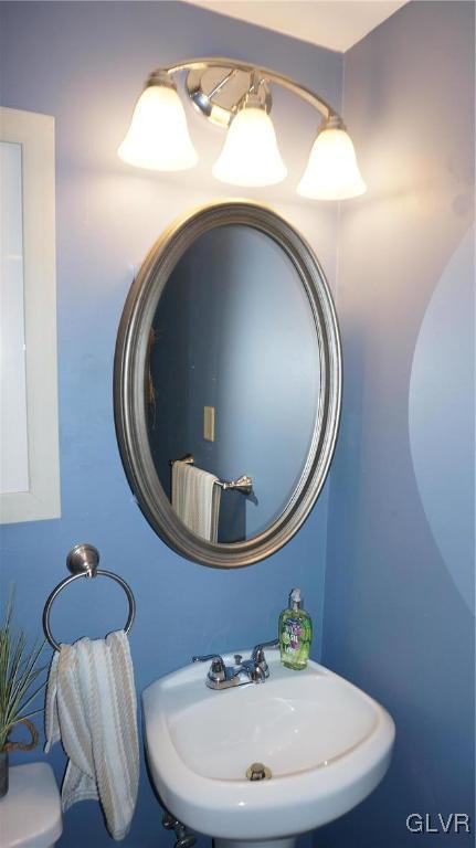 3846 Carter Road Bethlehem, PA 18020 - Photo 42 of 49 Gallery Image 42